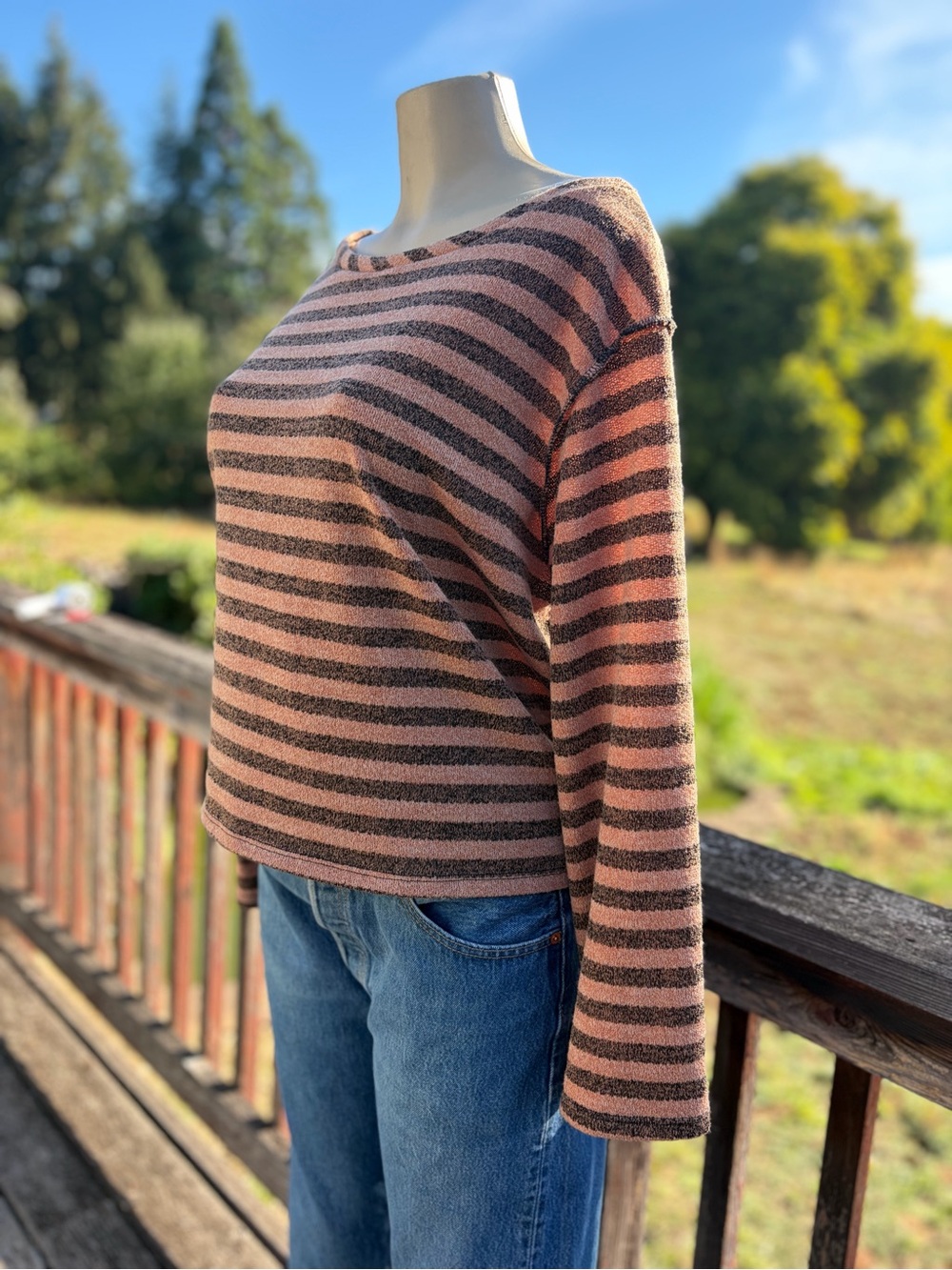 Urban Renewal Orangish Brown Striped Scoopneck Sweater Women’s Size M Autumn